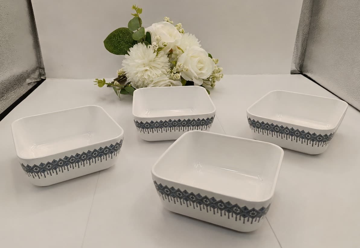 Kitchen containers